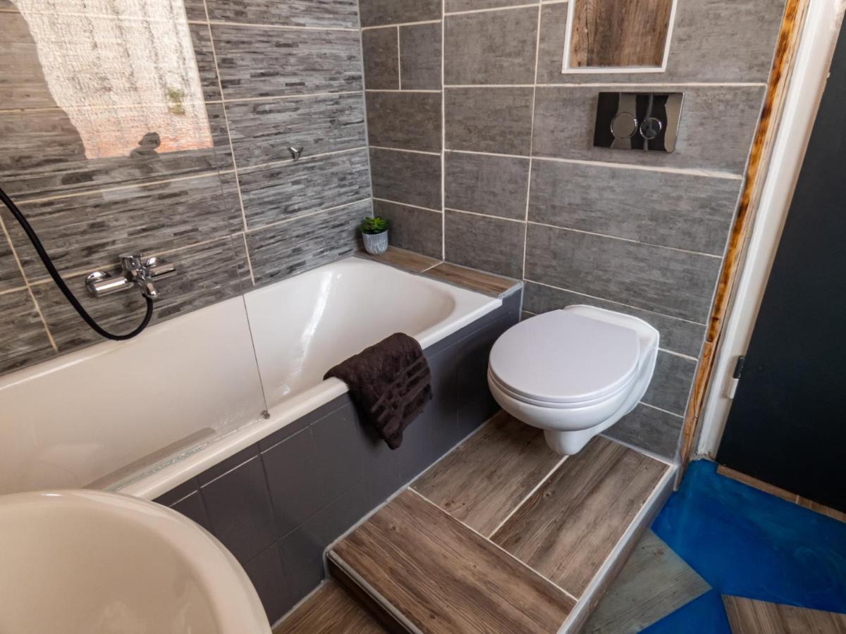#213 Lux-Room - Zentrum Neuss - Naehe Duesseldorf Messe Mit Netflix & Prime المظهر الخارجي الصورة